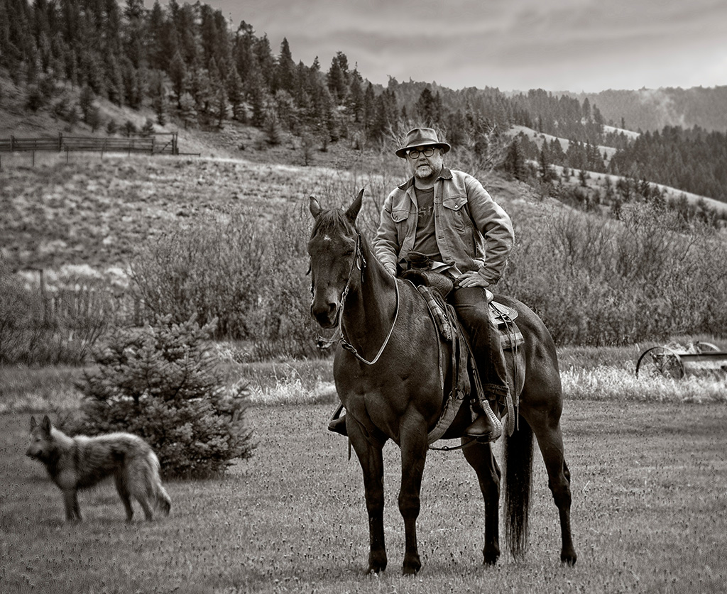 hutch on a horse